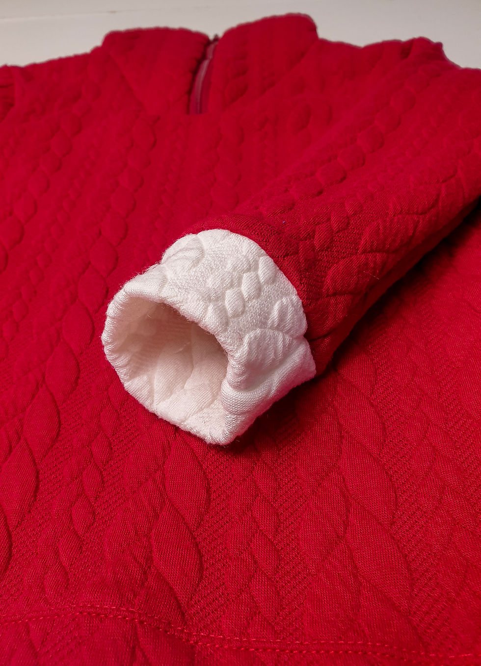 Miniature : Montage manche du pull enfant Bolide, poignet - Patron Capacha