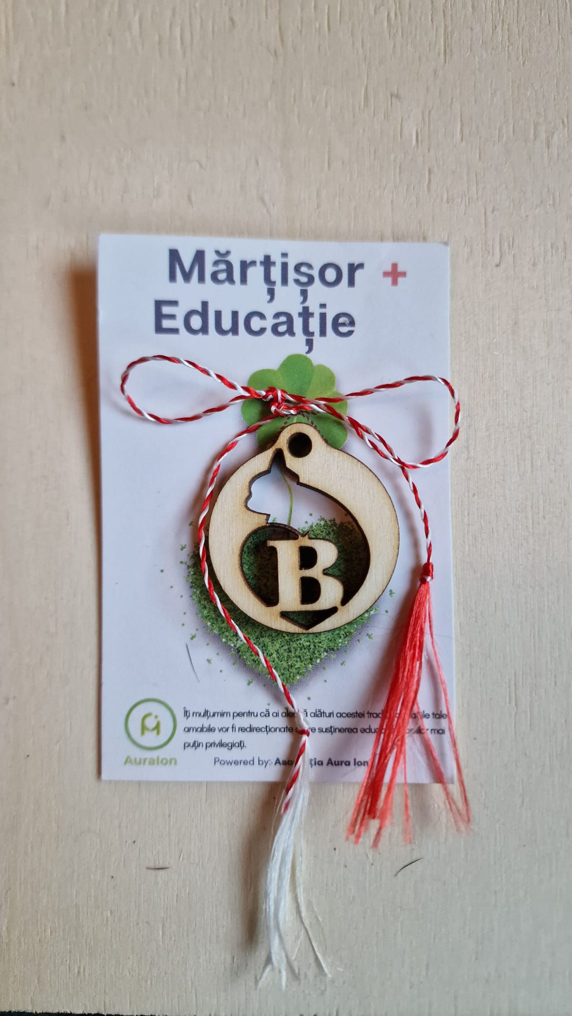 Martisor din Lemn Initiala B