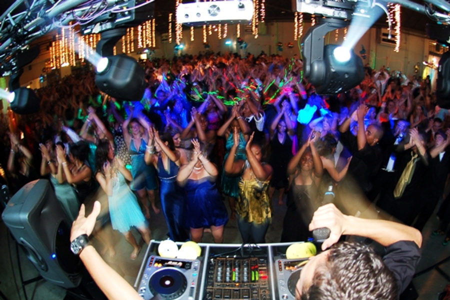Music lighting by Wingspeak