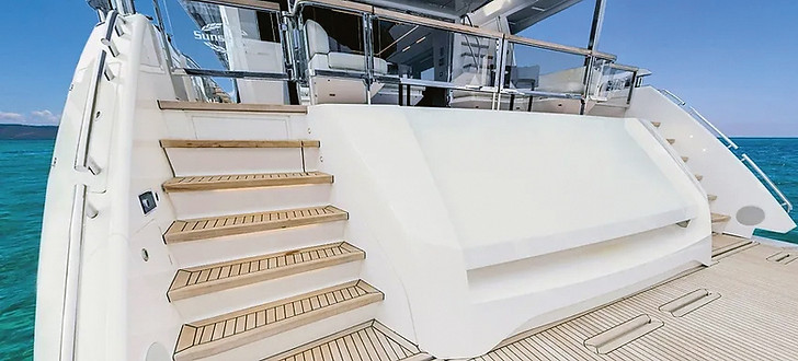 Sunseeker Transom