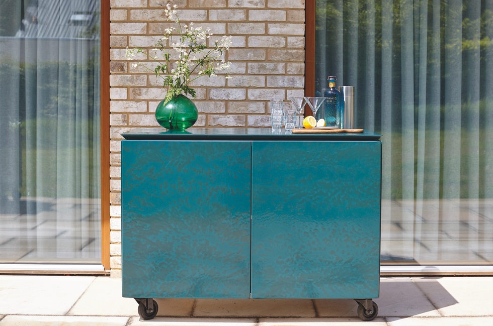 Heart Smoke and Soal outdoor kitchens Cornwall, luxury outdoor kitchen design Cornwall UK, bespoke outdoor cooking spaces Cornwall homes, alfresco dining kitchen installation Cornwall, wood fired barbecue outdoor kitchen Cornwall design, Heart Smoke and Soal showroom outdoor living Cornwall, premium outdoor cooking equipment Cornwall UK, luxury garden kitchen and fire pit design Cornwall, outdoor entertaining spaces Cornwall coastal homes, Life Outdoors modular outdoor kitchens Cornwall, Sub Zero Wolf outdoor kitchen appliances Cornwall, Vlaze enamel outdoor kitchen furniture Cornwall, Glowbus fire pits outdoor living Cornwall, bespoke outdoor living design and installation Cornwall UK