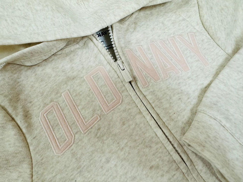 Miniatura: Casaca Old Navy Niña Crema con Capucha Talla 5 Años y Logo Rosa