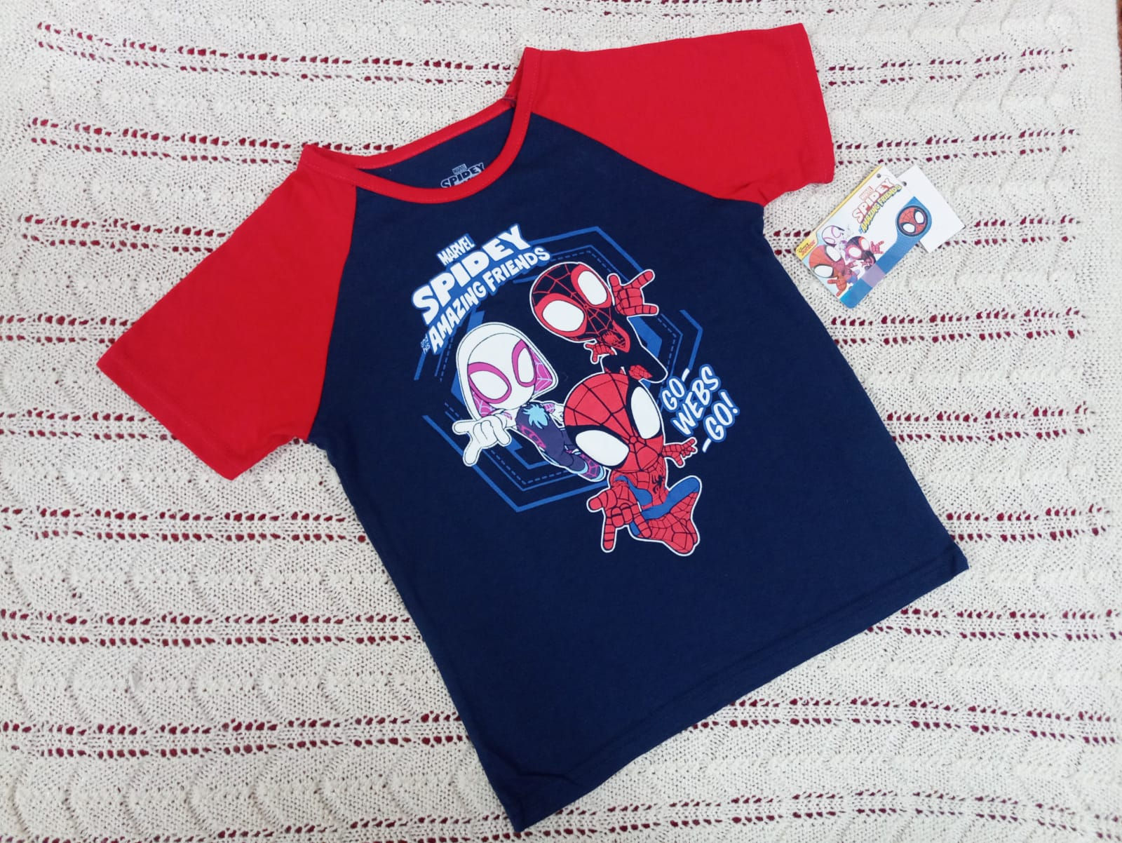 Polo Manga Marca Marvel