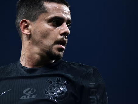 Cruzeiro em negociações para contratar Fagner, lateral do Corinthians