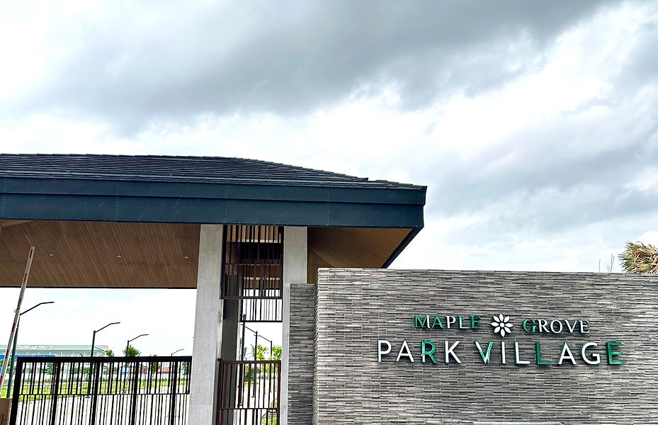 maple grove park village gate