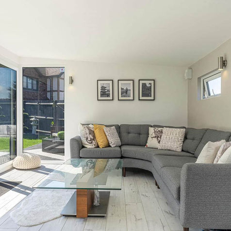 8 GARDEN OFFICE & LOUNGE  6M X 3.5M.jpg