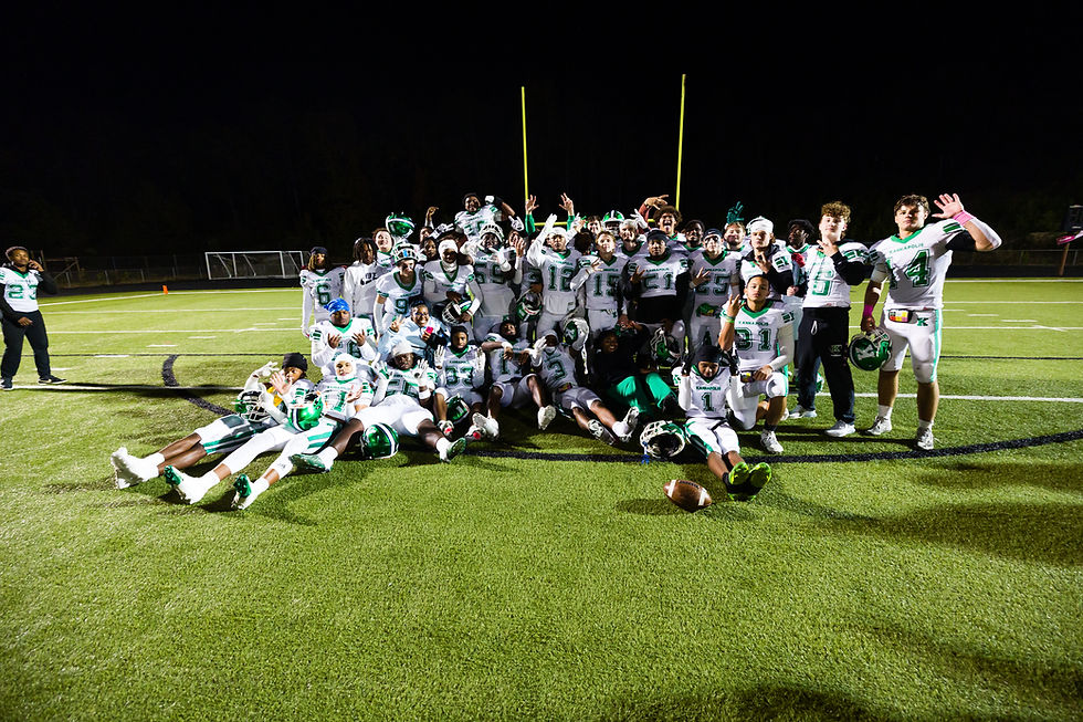 251030_VarsityFootball_CanonEOSR3_CR_31433.jpg