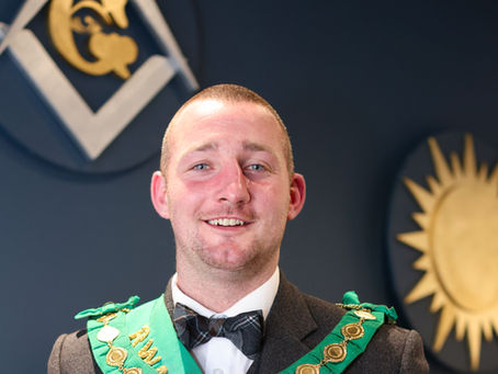 Lodge Wallace St Hugh 1212 Installation