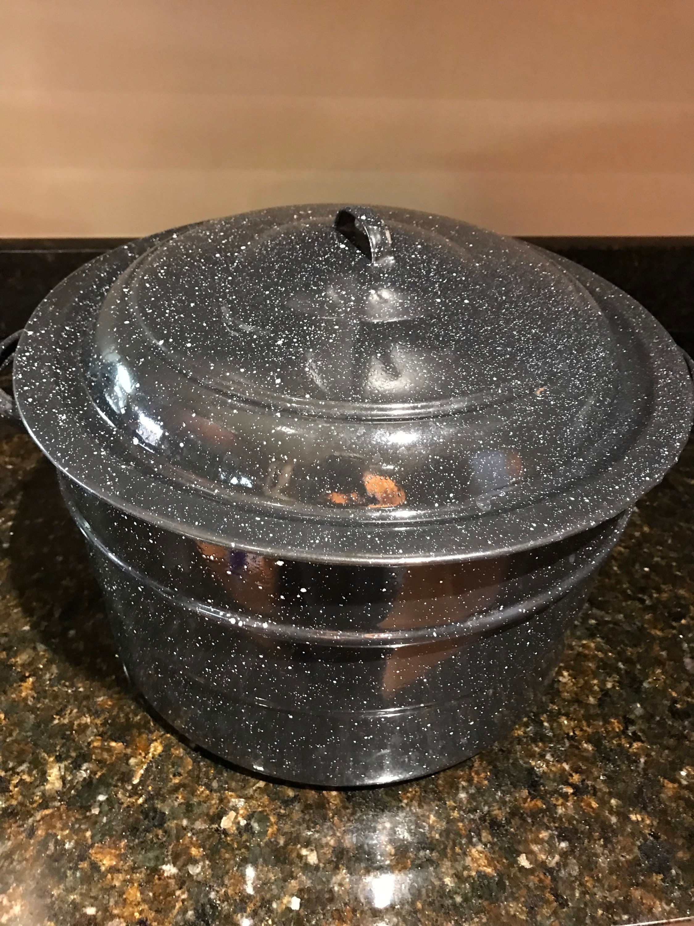 REP100 Granite Ware Stockpot - Canning