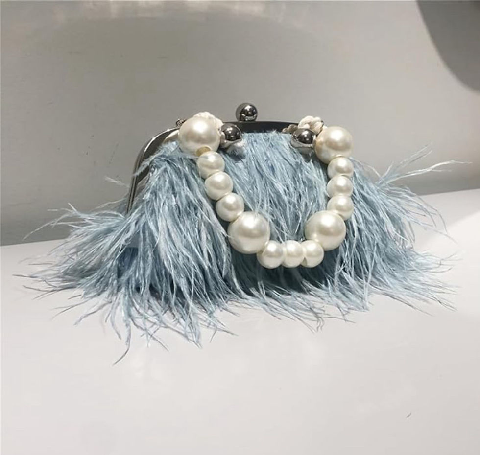 Thumbnail: Pearls Divine 