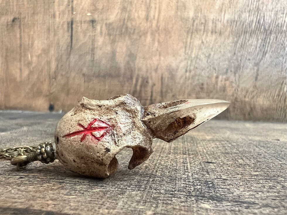 Thumbnail: Crow skull necklace Blodie Quartz