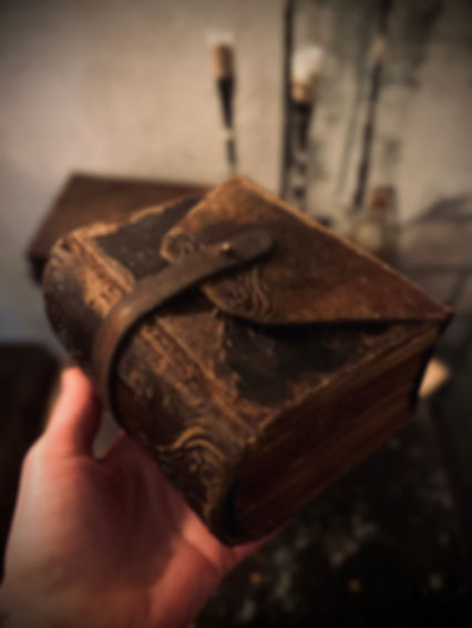 Grimoire/Book of Shadows Lyra II