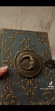 Thumbnail: Grimoire / Book of Shadows Selenophile 