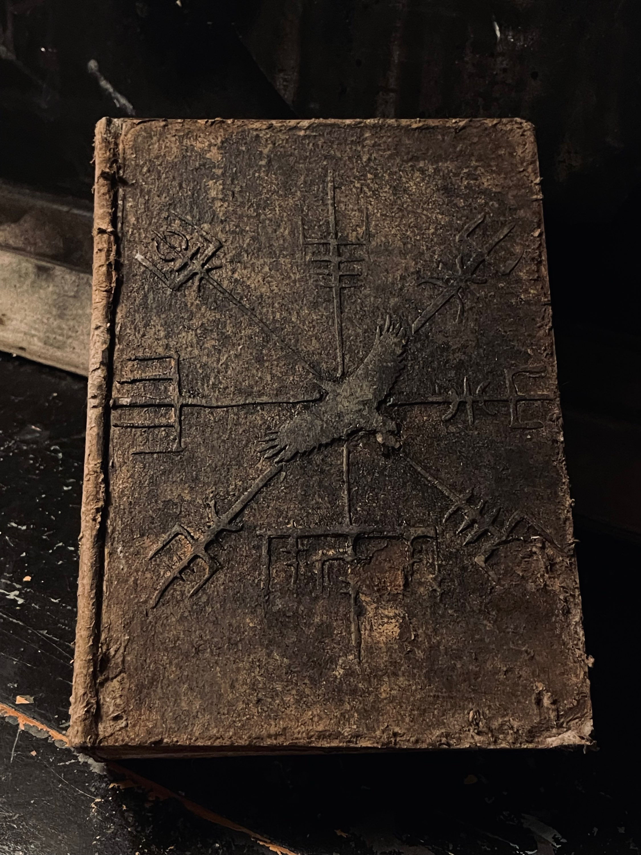 Grimoire / Book of Spells Vägvisare 