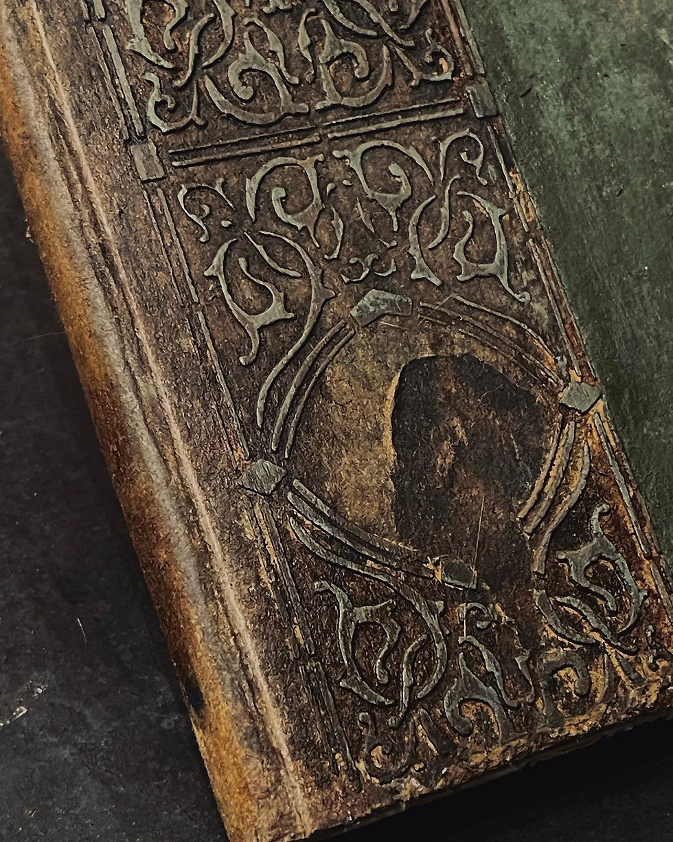Thumbnail: Grimoire / Book of Shadows Verdant