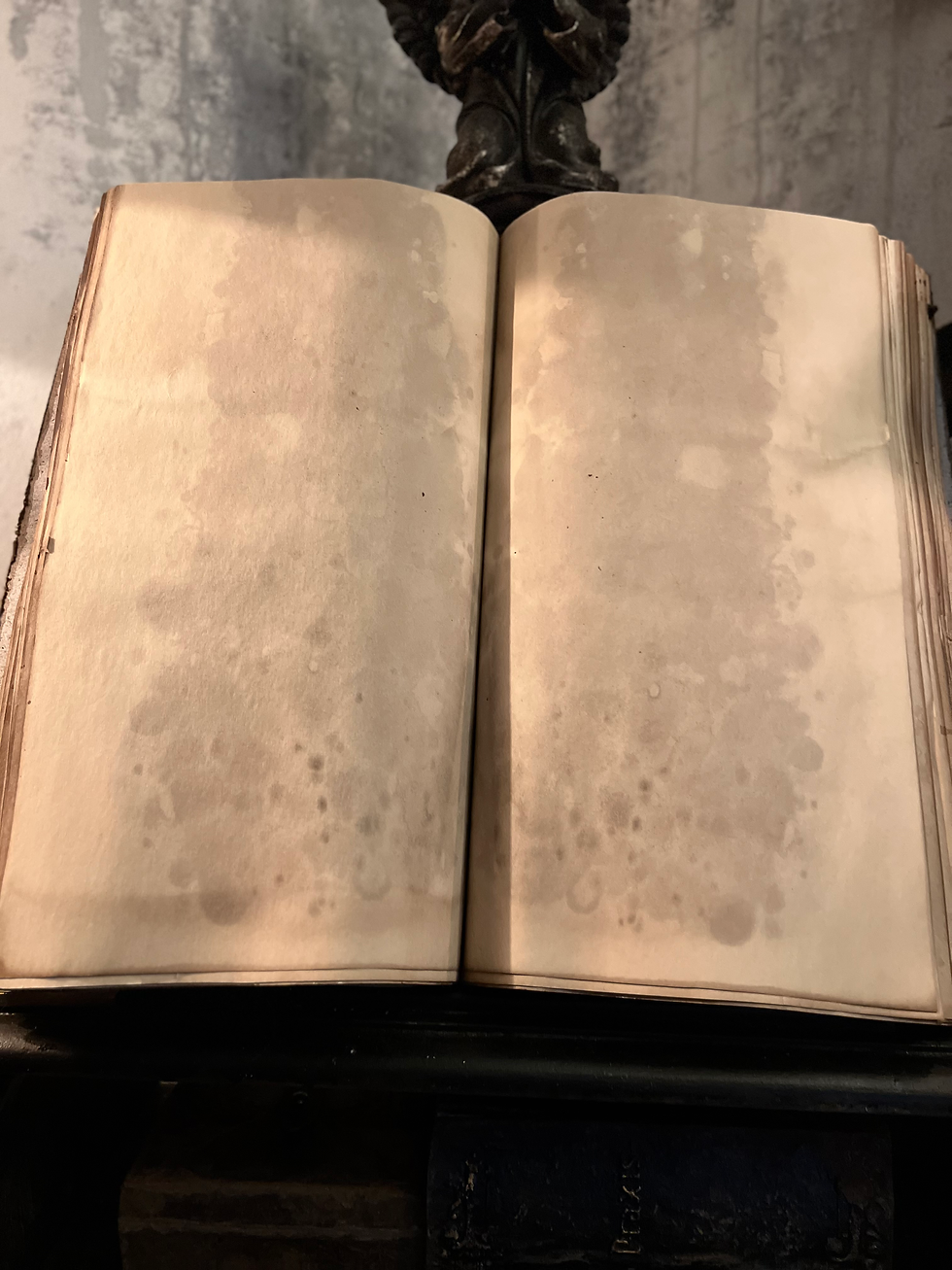 Thumbnail: Grimoire / Book of Shadows Azazel
