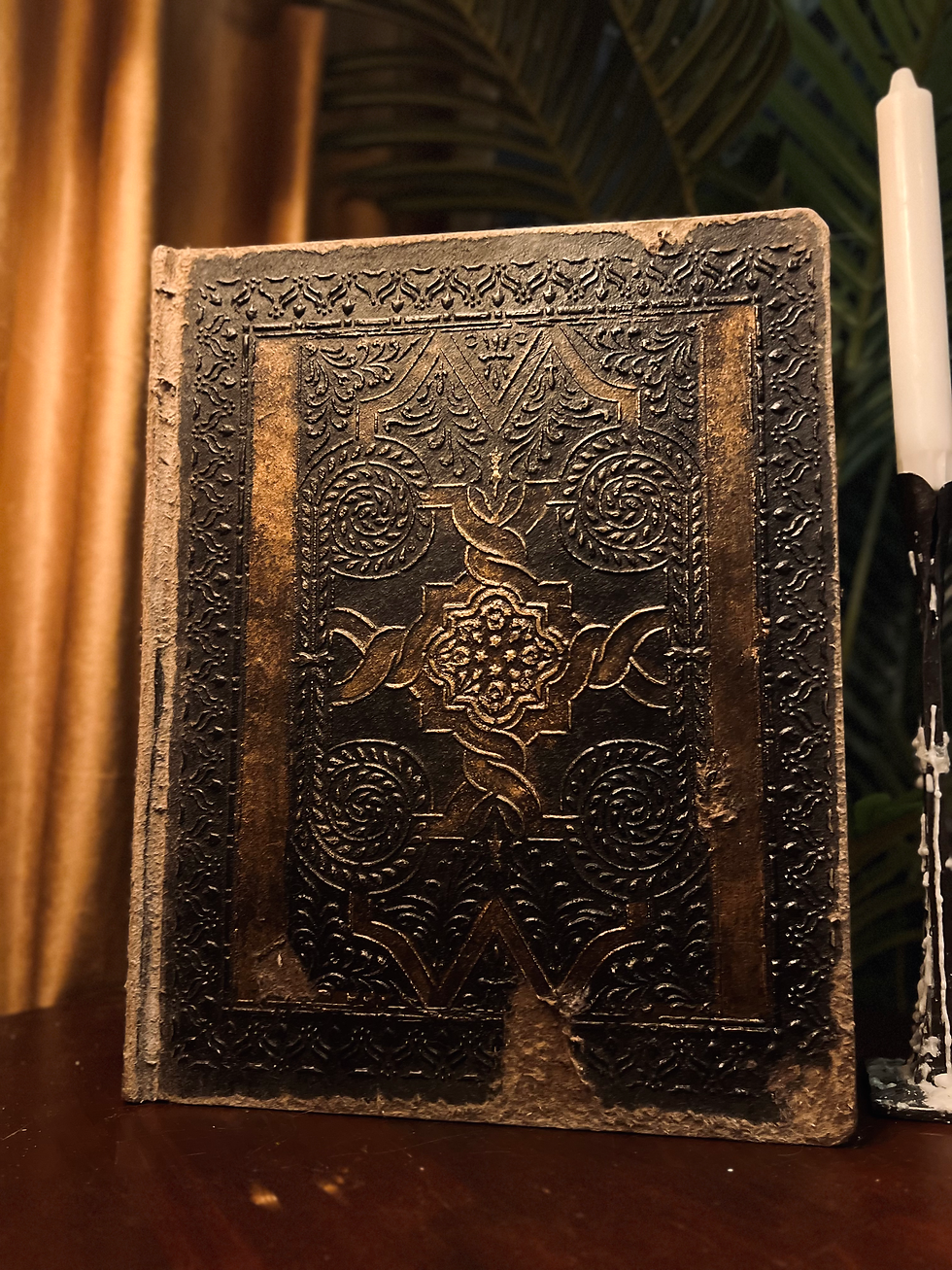 Thumbnail: Grimoire/ Book of Shadows Bernettae