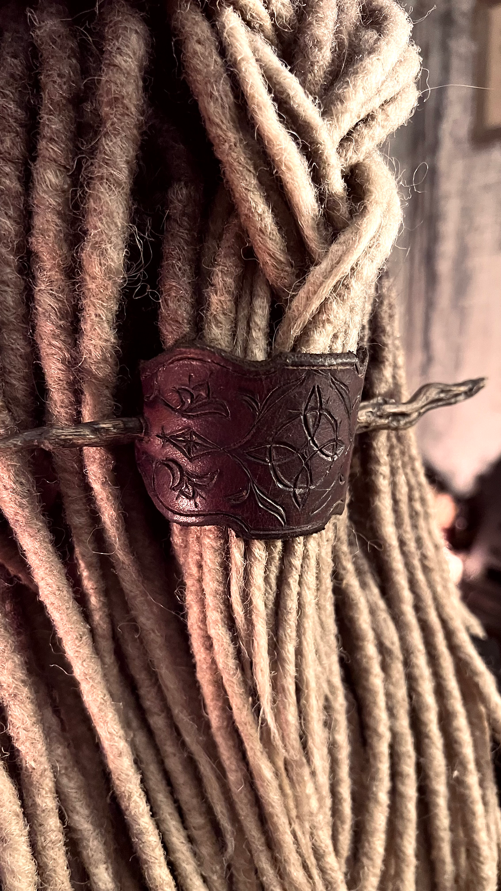 Thumbnail: Hairpin Wicca