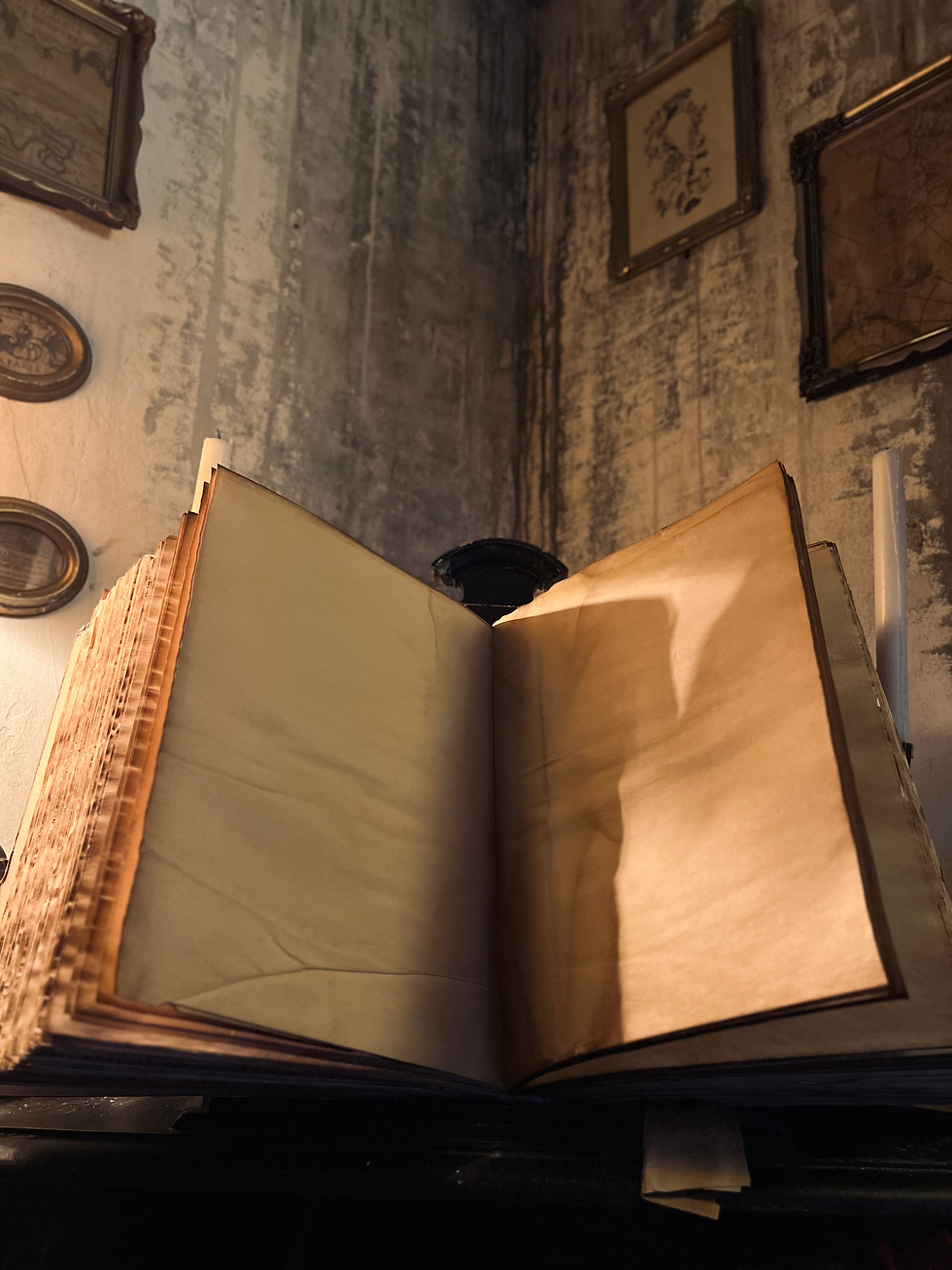 Thumbnail: Grimoire / Book of Shadows Magdon