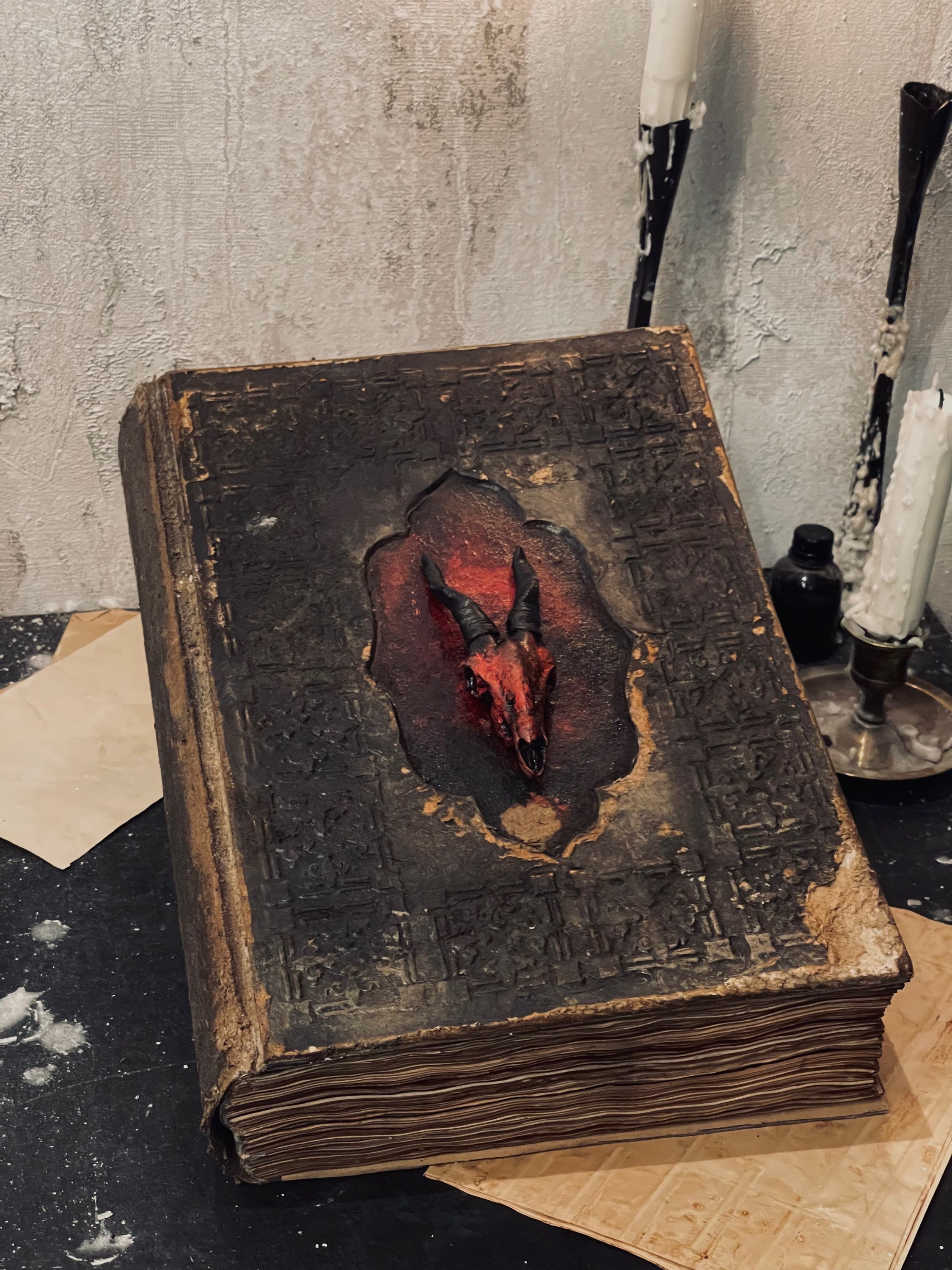 Grimoire/ Book of Shadows  Zynth