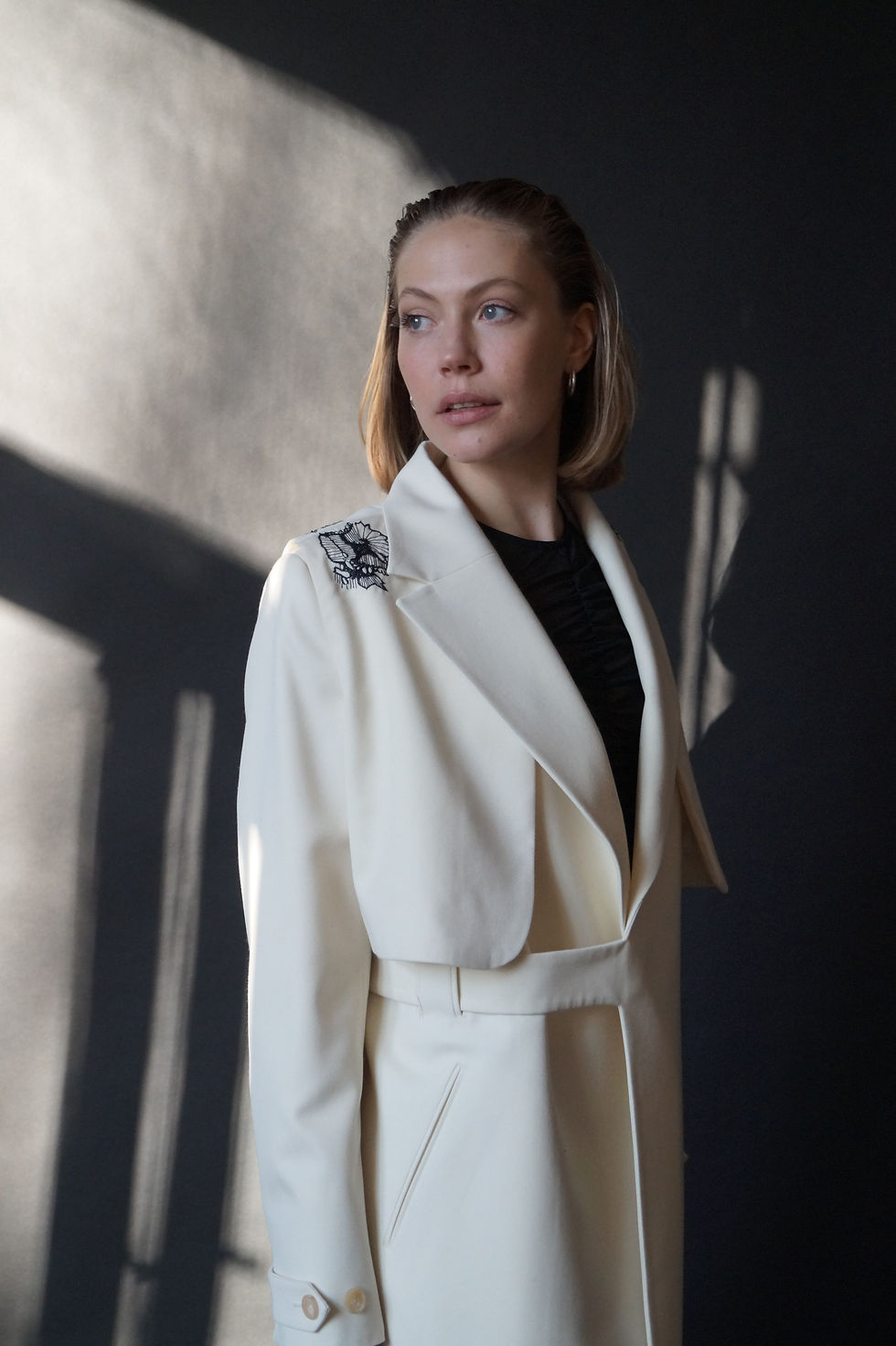 Thumbnail: Mold Ivory Gestalt Vest
