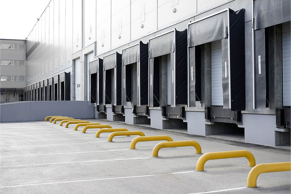 Retractalbe Loading Dock Shelters 3.jpg