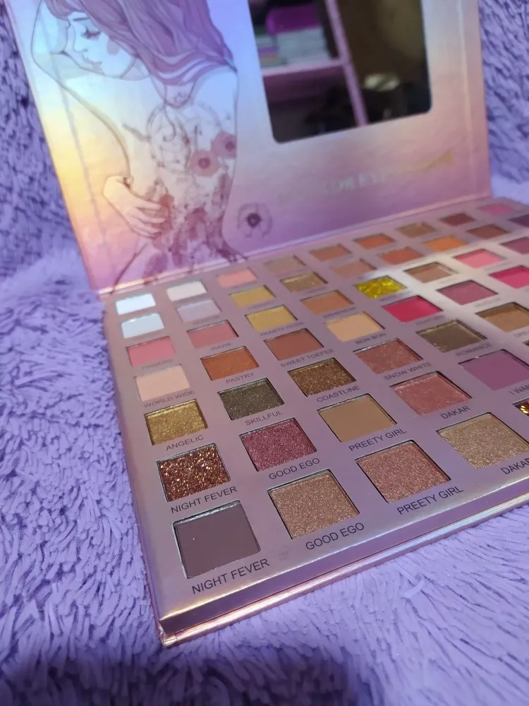 Miniatura: Paleta De Sombras 63 Colores Con Glitter