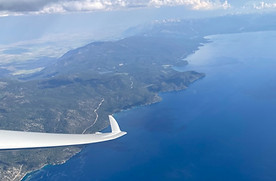 Truckee glider over Lake Tahoe_edited.jpg