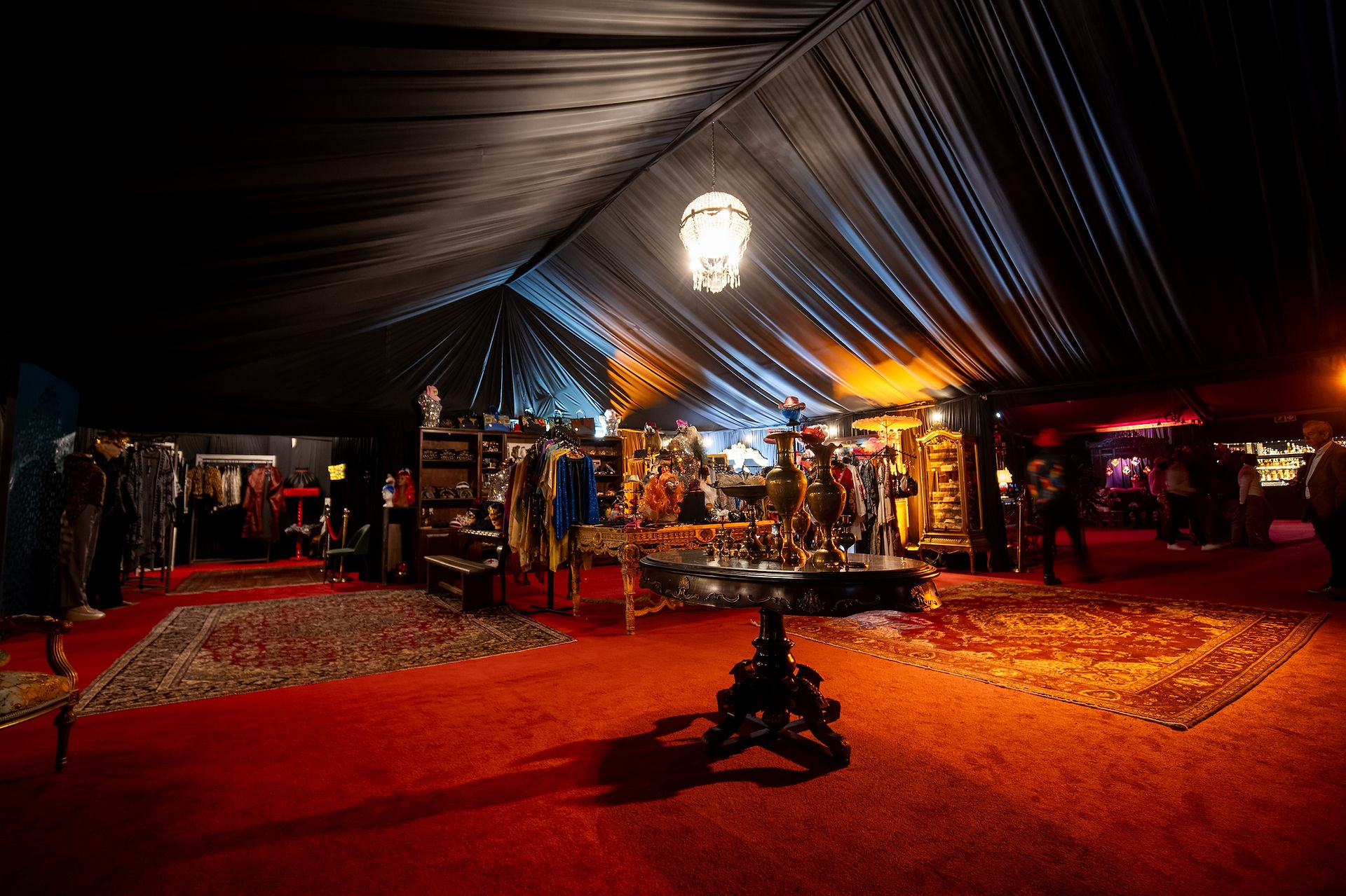Open spaces all under the Zingara Spiegeltent
