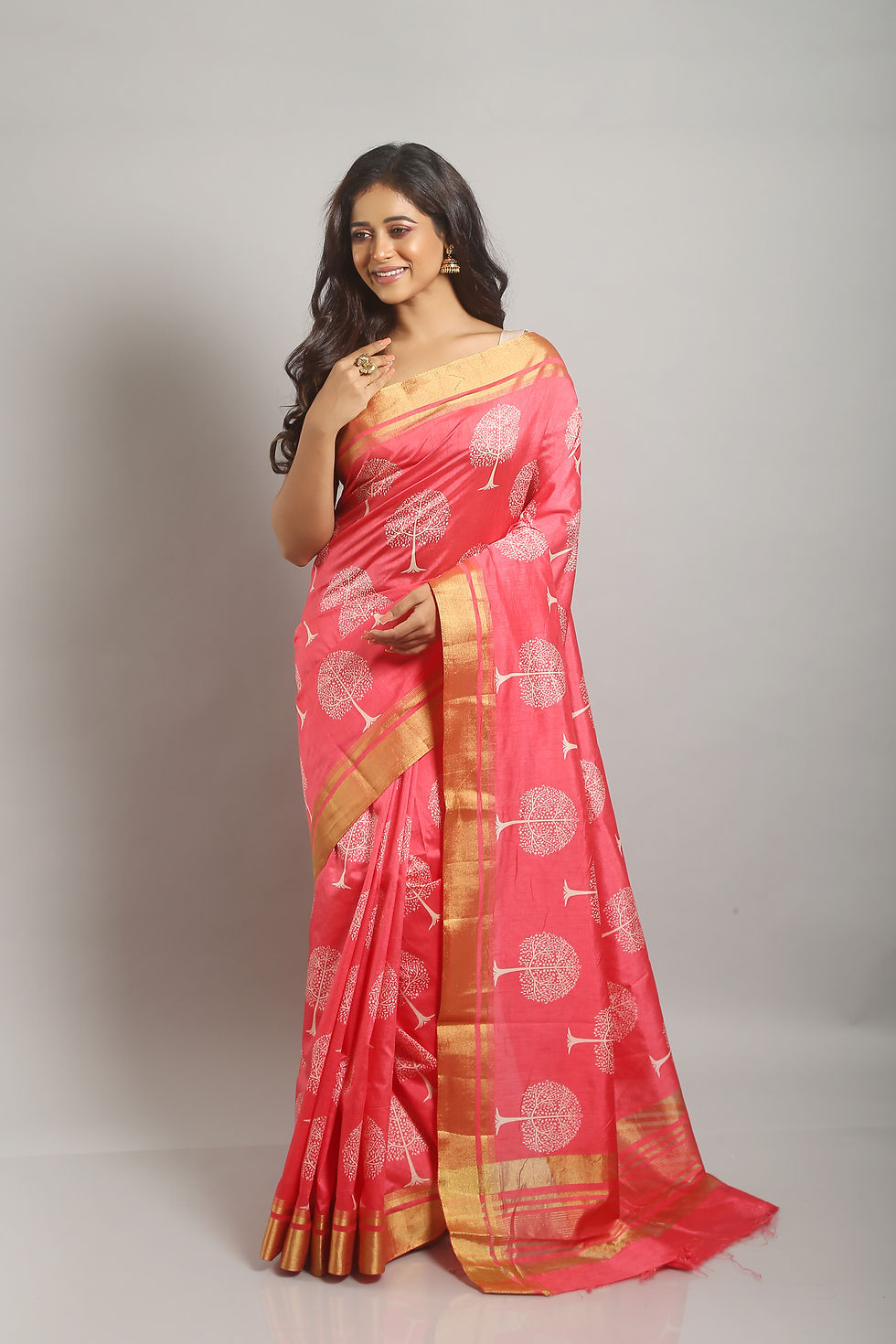 Branchy Roseate Tussar Saree