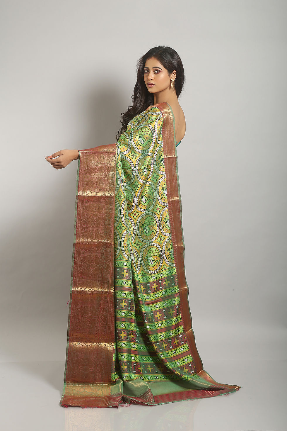 Thumbnail: Dense Grassplot Ikkat Saree