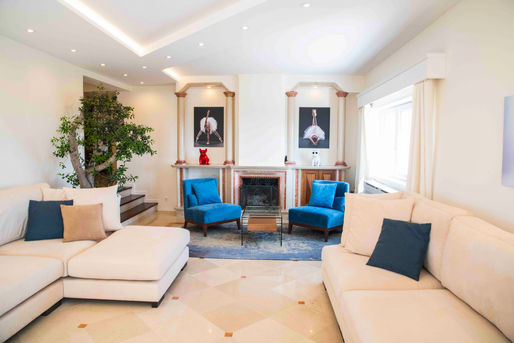 Explore the Virtual Tour of 52 Atlantic Estate