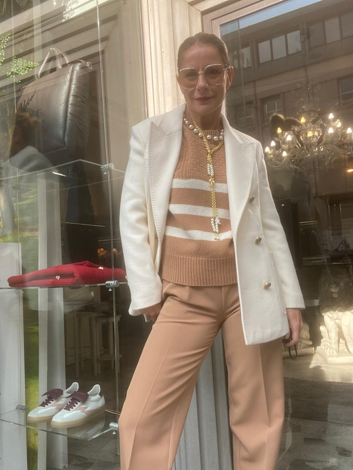 Pantalone con elastico in vita 