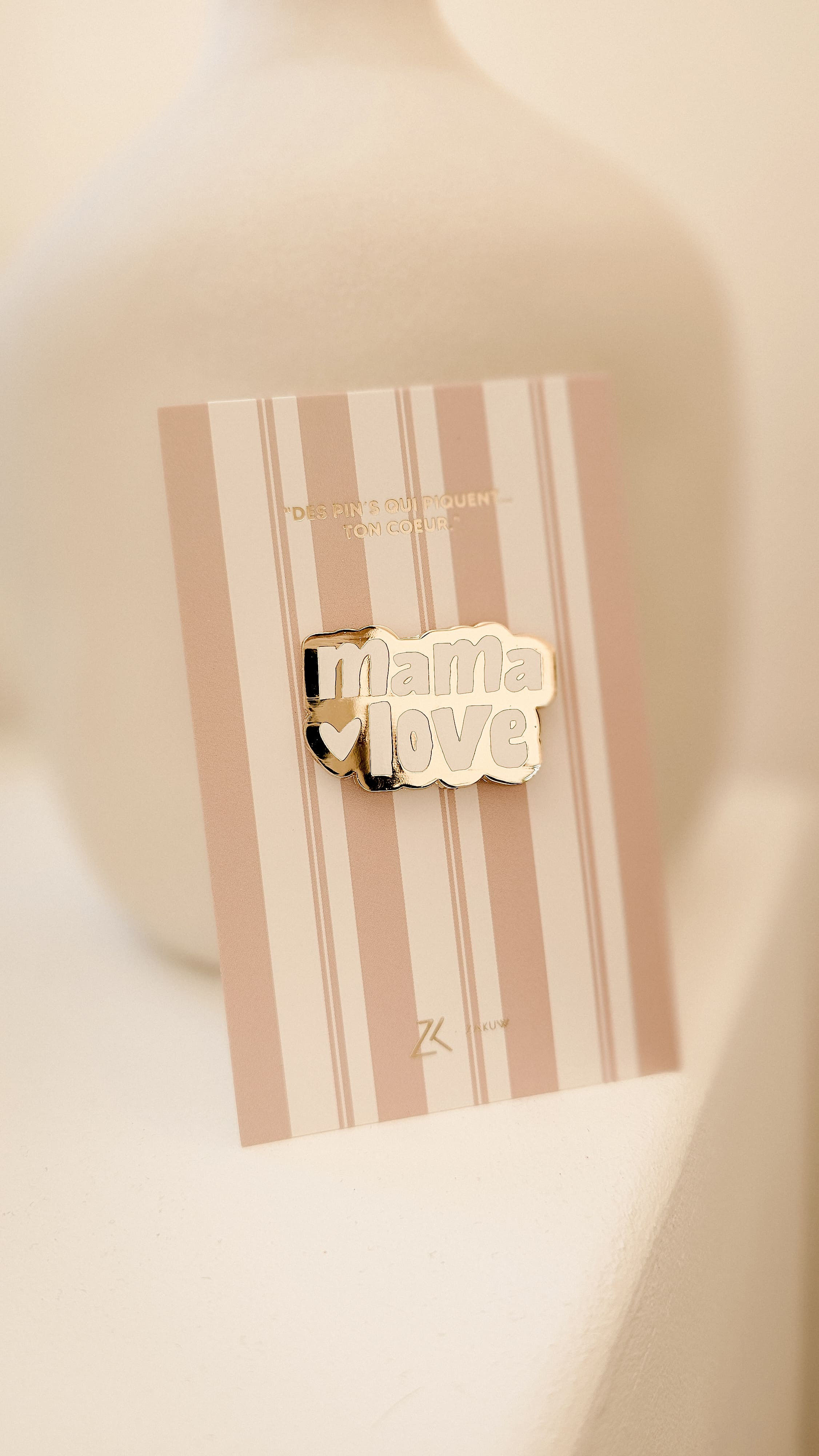 Pin's - Mama Love - Zakuw