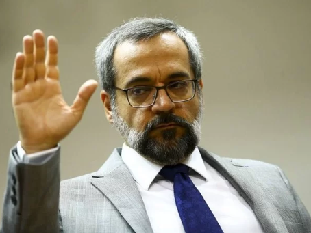 Ex-ministro, Weintraub critica aliança de Bolsonaro com Centrão