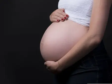 Nova lei sancionada regulamenta atuação de doulas no Brasil