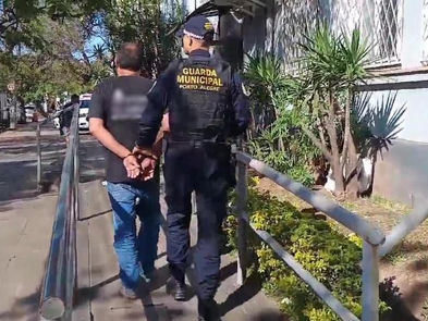 Homem é preso após denúncia de importunação sexual na Redenção, em Porto Alegre