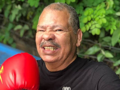 Maguila, lenda do boxe brasileiro, morre aos 66 anos em SP