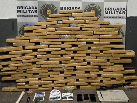 Mais de 100 kg de drogas são apreendidos durante ação da polícia em Caxias do Sul
