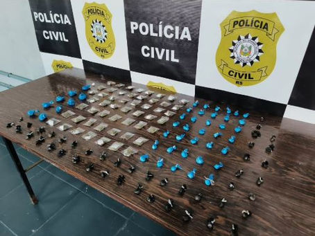 Quatro homens são presos e adolescente é apreendido em operação contra o tráfico em São Leopoldo