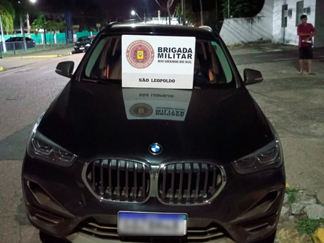 Trio é preso por receptação de veículo no bairro Scharlau