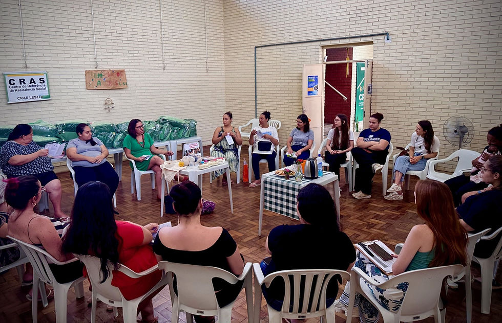 Cras Leste realiza nova etapa do Programa Mãe Gaúcha com entrega de kits para gestantes