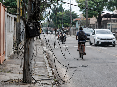 Mais um acidente expõe descaso com fios soltos e omissão que coloca vidas em risco em São Leopoldo - Por Bado Jacoby