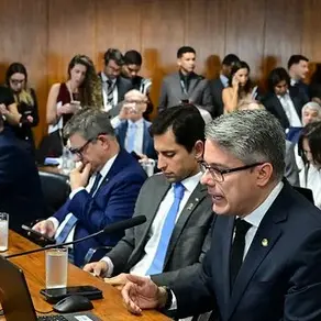 Após pressão popular Senado rejeita PEC da Blindagem