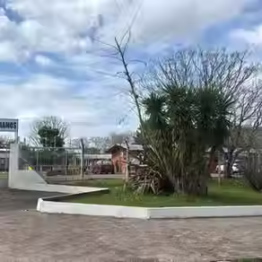 Professora é atacada com golpes de facão por adolescente dentro de escola em Rosário do Sul