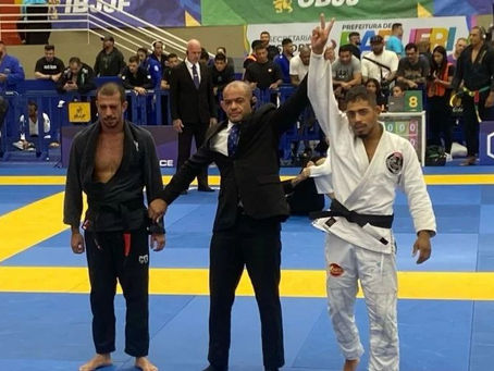 Atleta de São Leopoldo conquista medalha de bronze no Campeonato Brasileiro de Jiu-jitsu