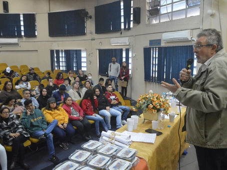 Primeiras turmas dos cursos de Operador de Computador e Agente Cultural se formam em São Leopoldo