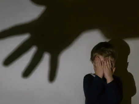 Crianças e adolescentes sofreram um caso de violência por hora entre janeiro e setembro no RS