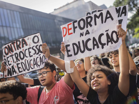 Sem acordo na Câmara, votação do projeto do Novo Ensino Médio é adiada para 2024