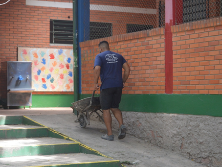 SMED de São Leopoldo realiza visita em obras da EMEF Salgado Filho, no bairro Santo André